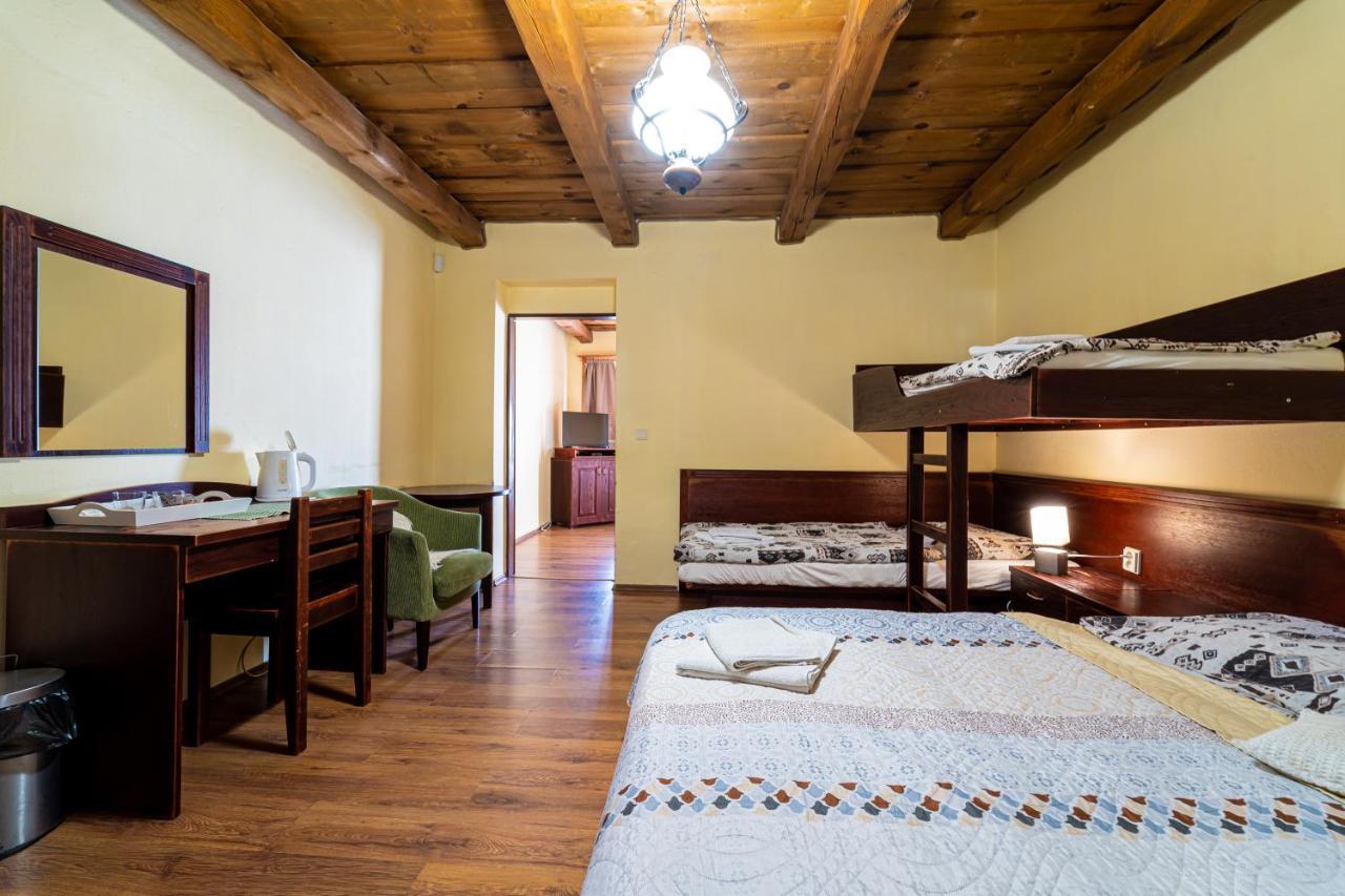 Ranc Pod Ostrou Skalou Konuk evi Stratená Dış mekan fotoğraf
